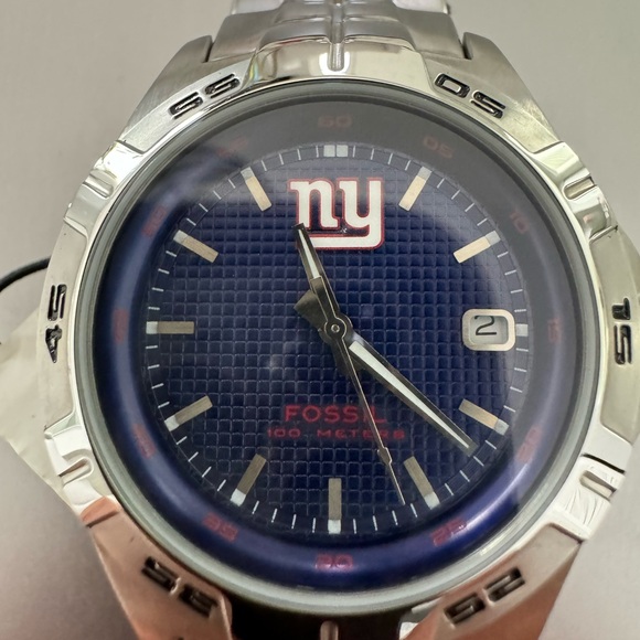 NFL FOSSIL EDITION WATCHES RARE - Picture 3 of 7